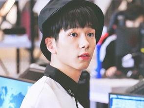 吃瓜学妹余承恩,揭秘娱乐圈背后的故事  第1张